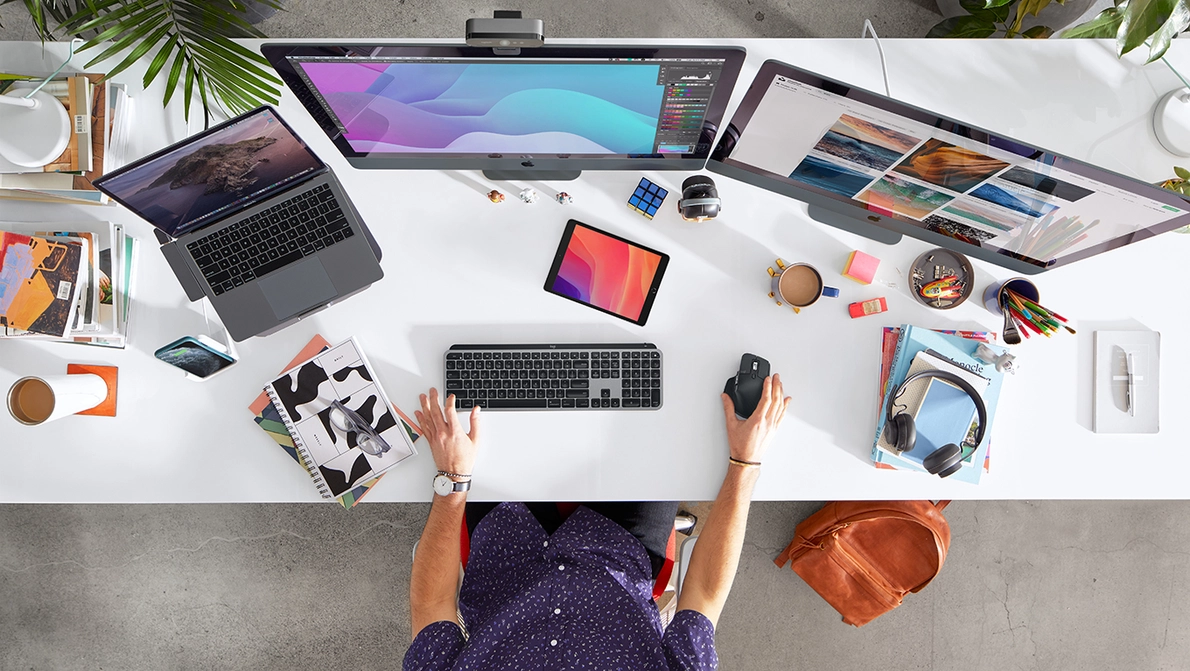 Dein Arbeitsplatz deine Power High Resolution JPG MX Master Workplace PerformanceWins Overhead 1258 ipad SpaceGrey for MAC 2 Dein Arbeitsplatz deine Power High Resolution JPG MX Master Workplace PerformanceWins Overhead 1258 ipad SpaceGrey for MAC 2