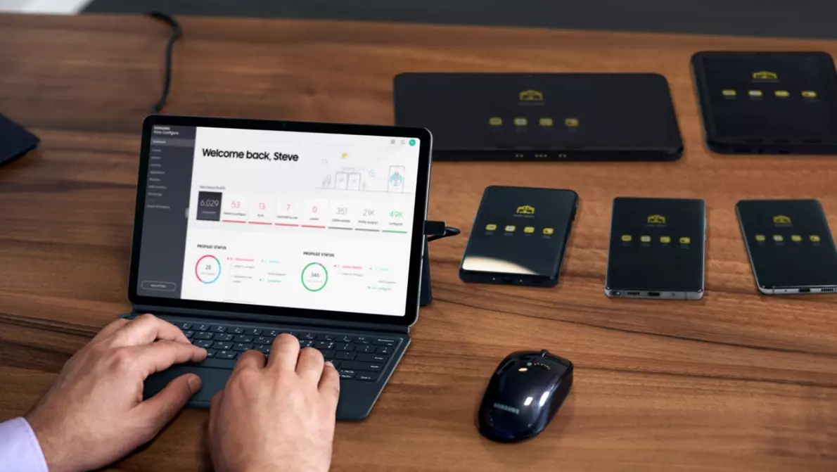 1360x766 Samsung Knox Lifestyle2 1360x766 Samsung Knox Lifestyle2