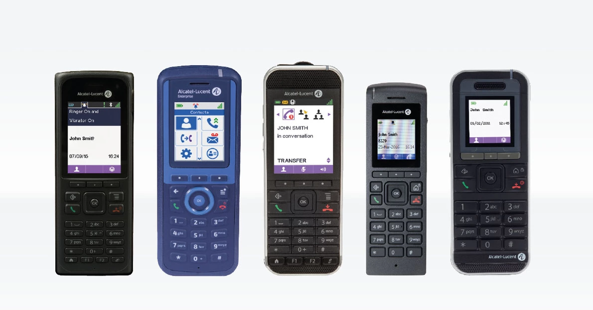 Fünf mobile Endgeräte von Alcatel-Lucent in Reihe
