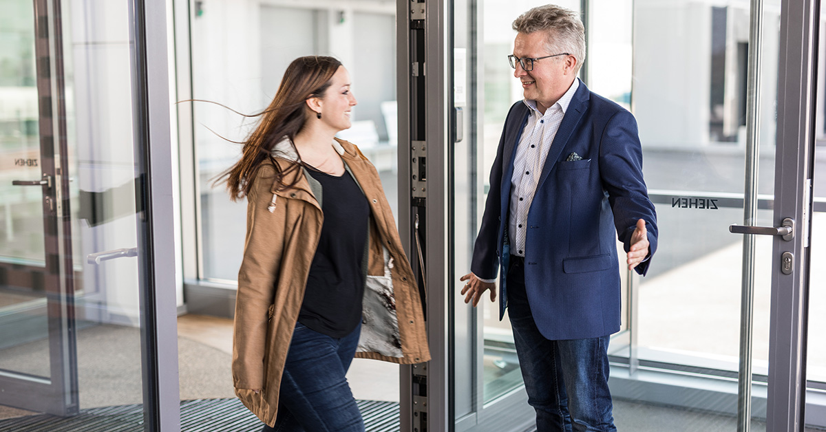 Komsacom Foto Trainee Imagebild Traineeprogramm 20190418