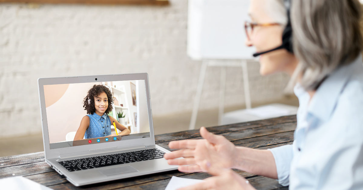 snom_education_komsa_homeschooling-laptop